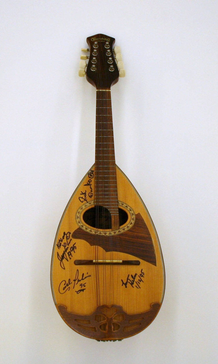 Mandolin, Autographed by Levon Helm – Works – eMuseum